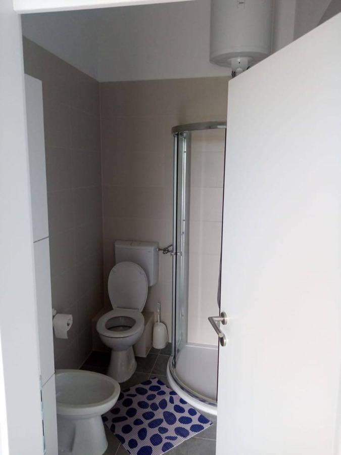 Apartmani Sol Vlasici Pag Town Bagian luar foto