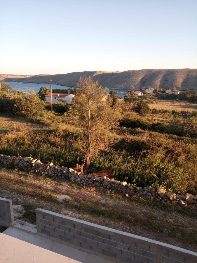 Apartmani Sol Vlasici Pag Town Bagian luar foto